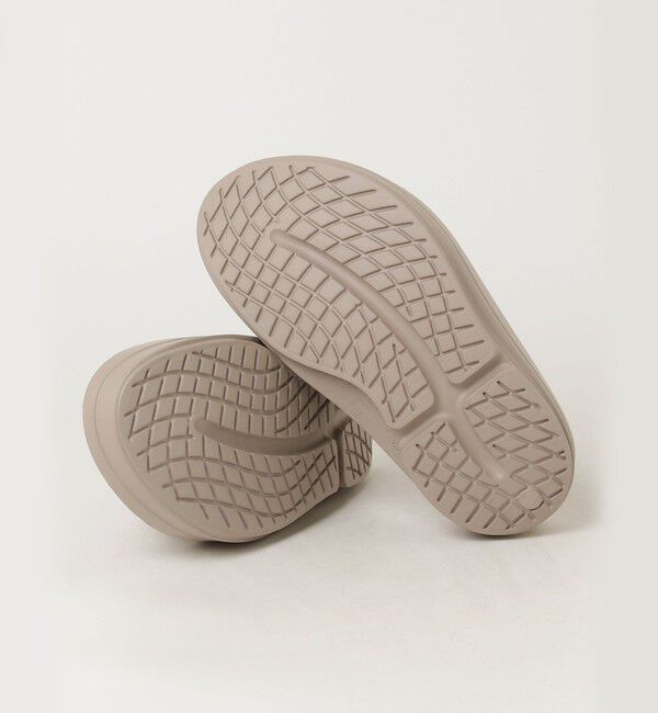 fredy emue「【OOFOS / ウーフォス】 OOmegaOOahh」|サンダル|