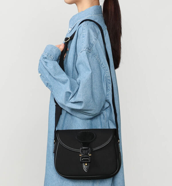 Brady「Brady | COLNE with COBRA BUCKLE UNISEX」|ショルダー・メッセンジャー|