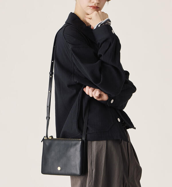 ORCIVAL「ORCIVAL | ナッパレザー ジップポーチショルダーバッグ UNISEX」|ショルダー・メッセンジャー|BLACK