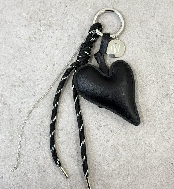  「【アレンジ自在】レザーハートチャーム」|その他|ブラック