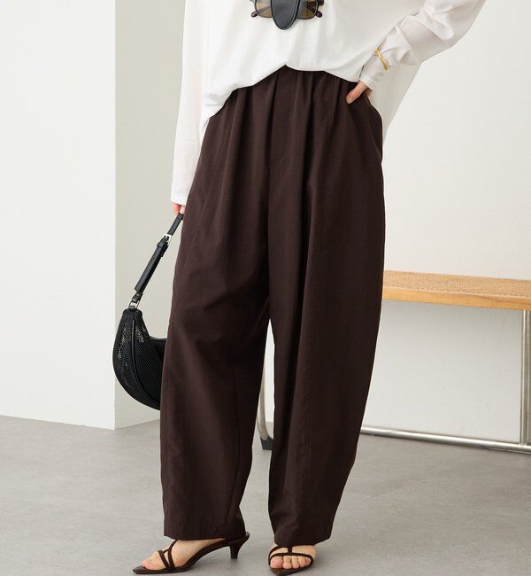  「予約【接触冷感/撥水/花粉ガード】ギャザーバレルパンツ」|チノ|