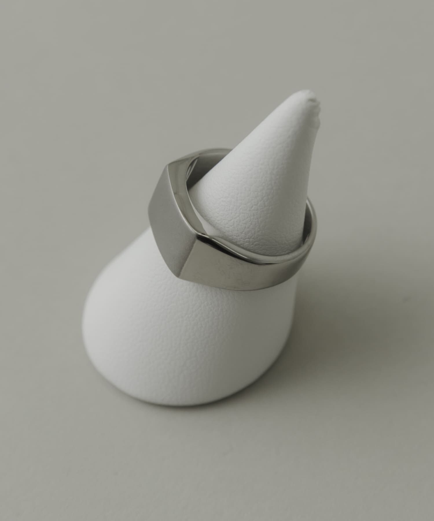 SMELLY「ステンレスシグネットリング」|リング|