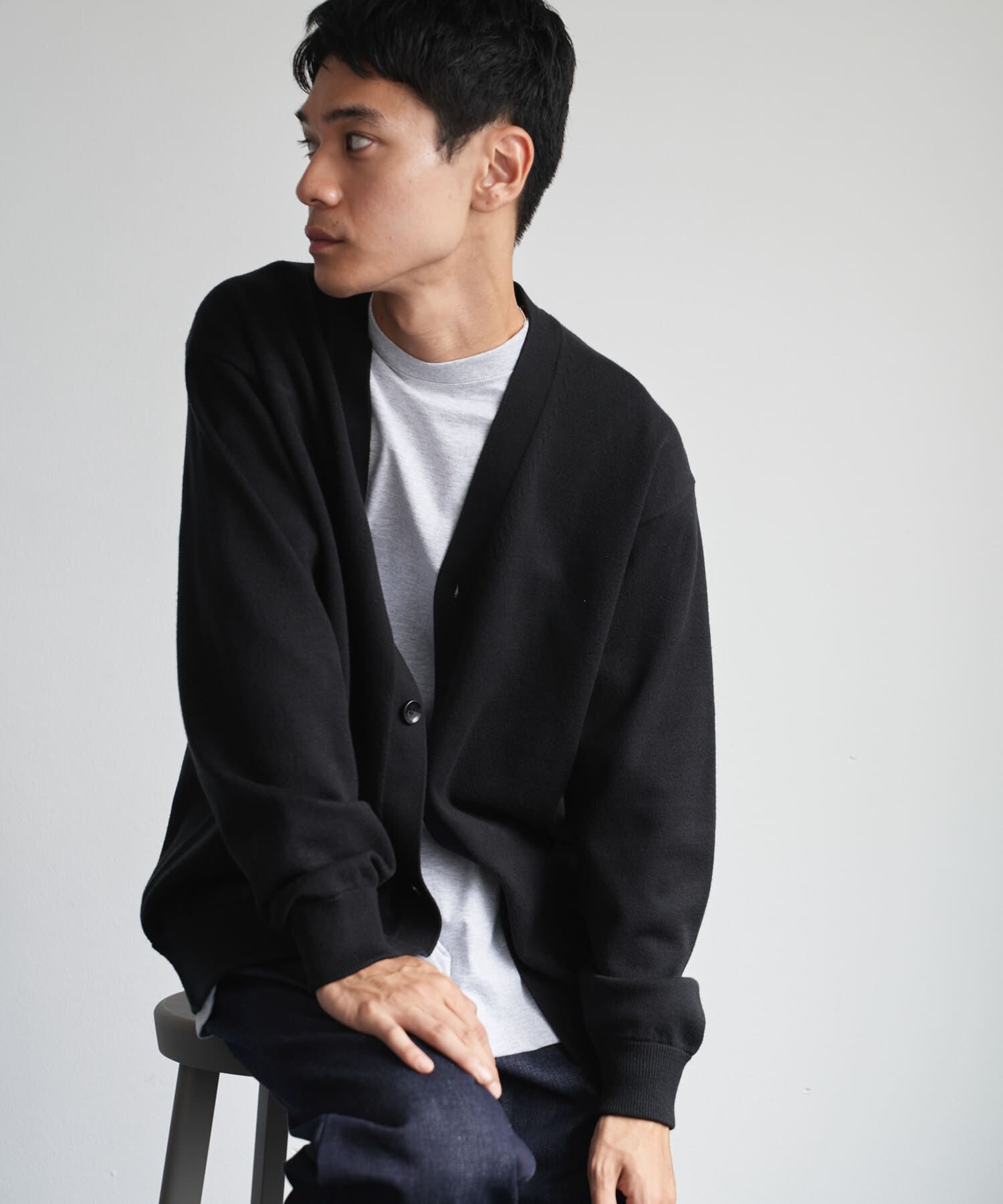 URBAN RESEARCH DOORS「『XLｻｲｽﾞ/WEB限定/仁村紗和さん着用』『UR TECH 200日ﾆｯﾄ』Vﾈｯｸｶｰ」|カーディガン|