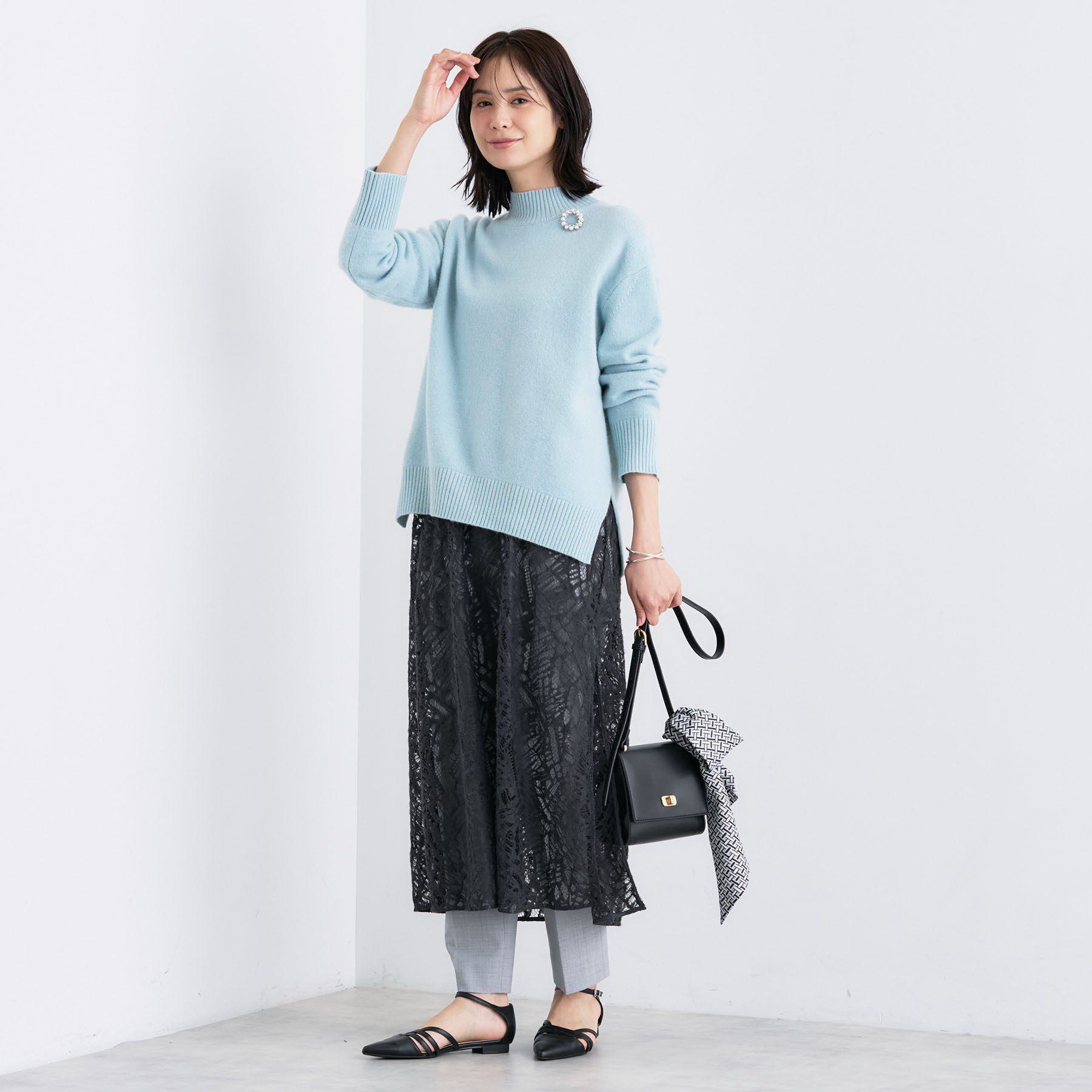 INDIVI「【冬ニット人気NO．1！／カシミヤ混】ミドルゲージハイネックニット」|ニット・セーター|