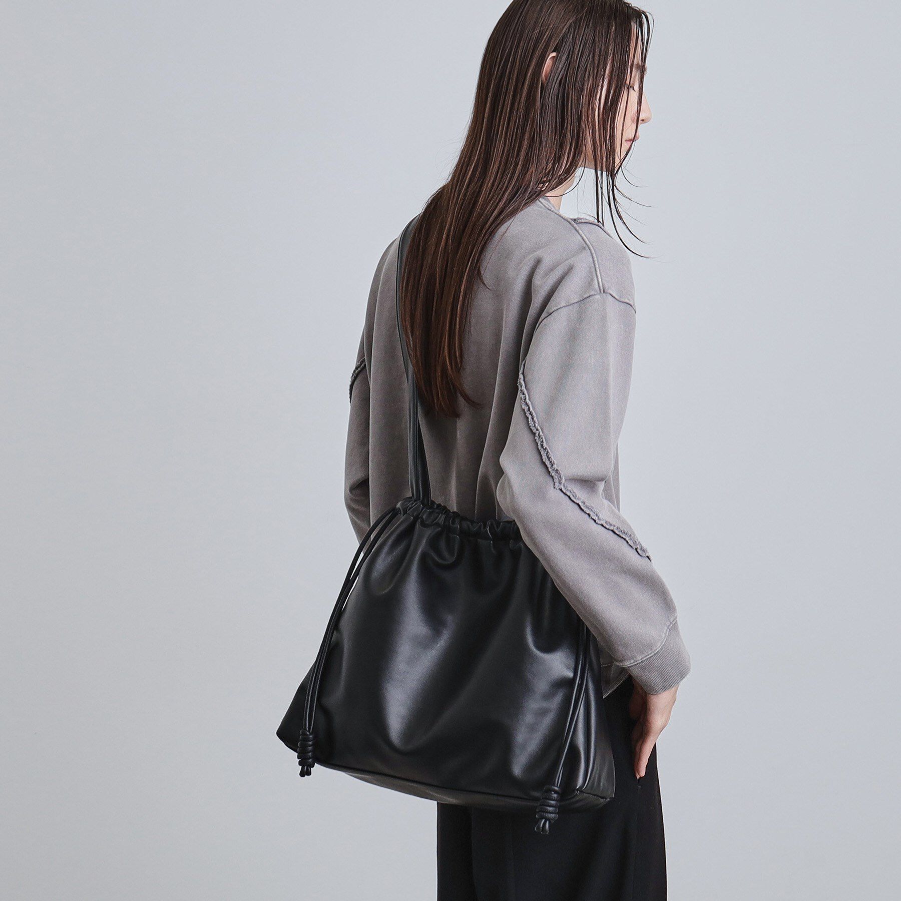 tk.TAKEO KIKUCHI「ルーズビッグショルダーバッグ／たすき掛け／ビッグ／A4サイズ収納可能」|ショルダー・メッセンジャー|