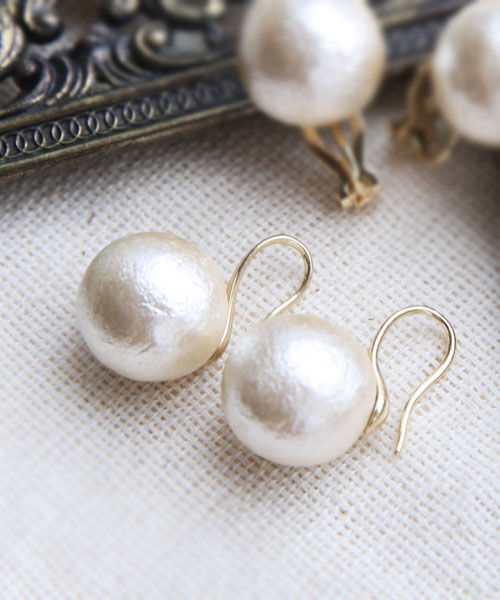 colleca la「【14mm】大粒コットンパールピアス・イヤリング」|ピアス|ピアス