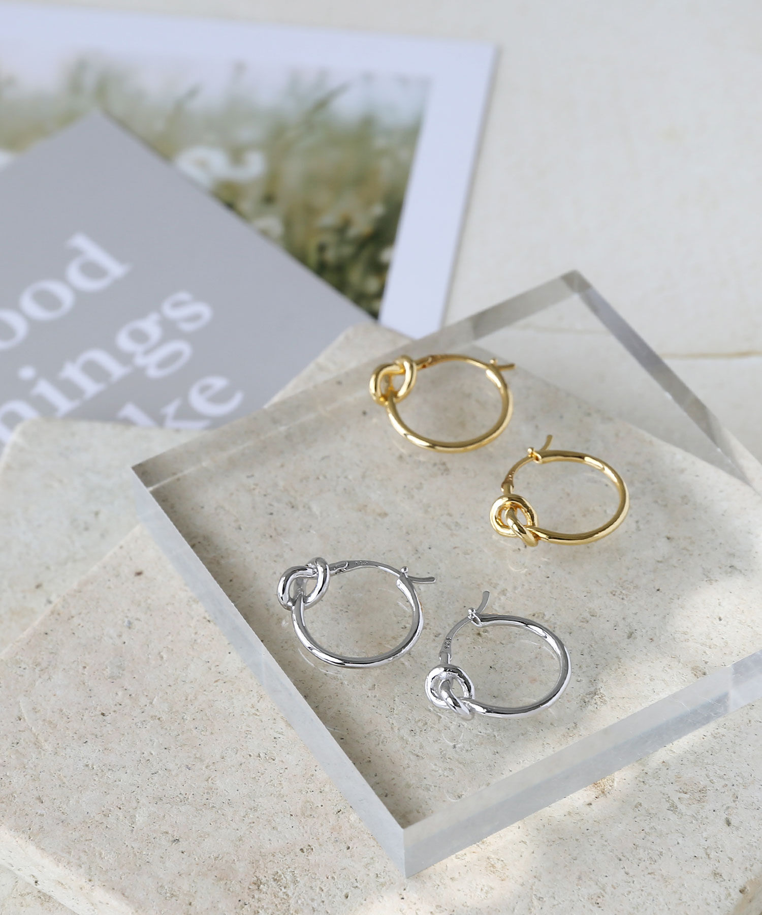 colleca la「[silver925]ノットフープピアス〈金属アレルギー対応〉」|ピアス|