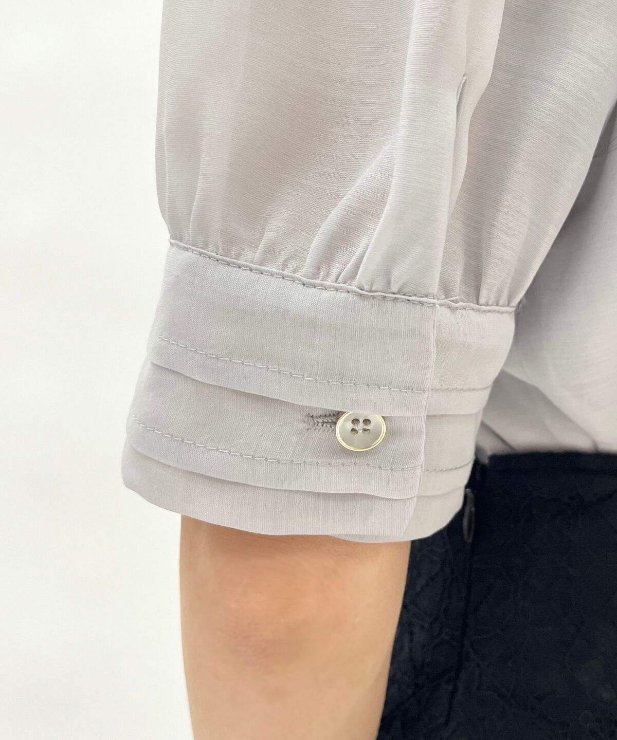 WILLSELECTION「ピンタックカフスリボンタイブラウス」|シャツ・ブラウス|