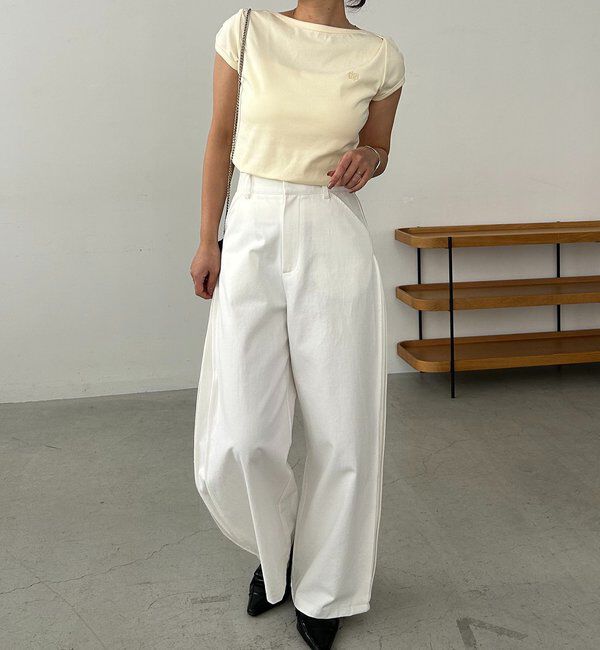  「【Tシャツが苦手な方にも◎】1ポイントボートネックTシャツ」|Tシャツ・カットソー|