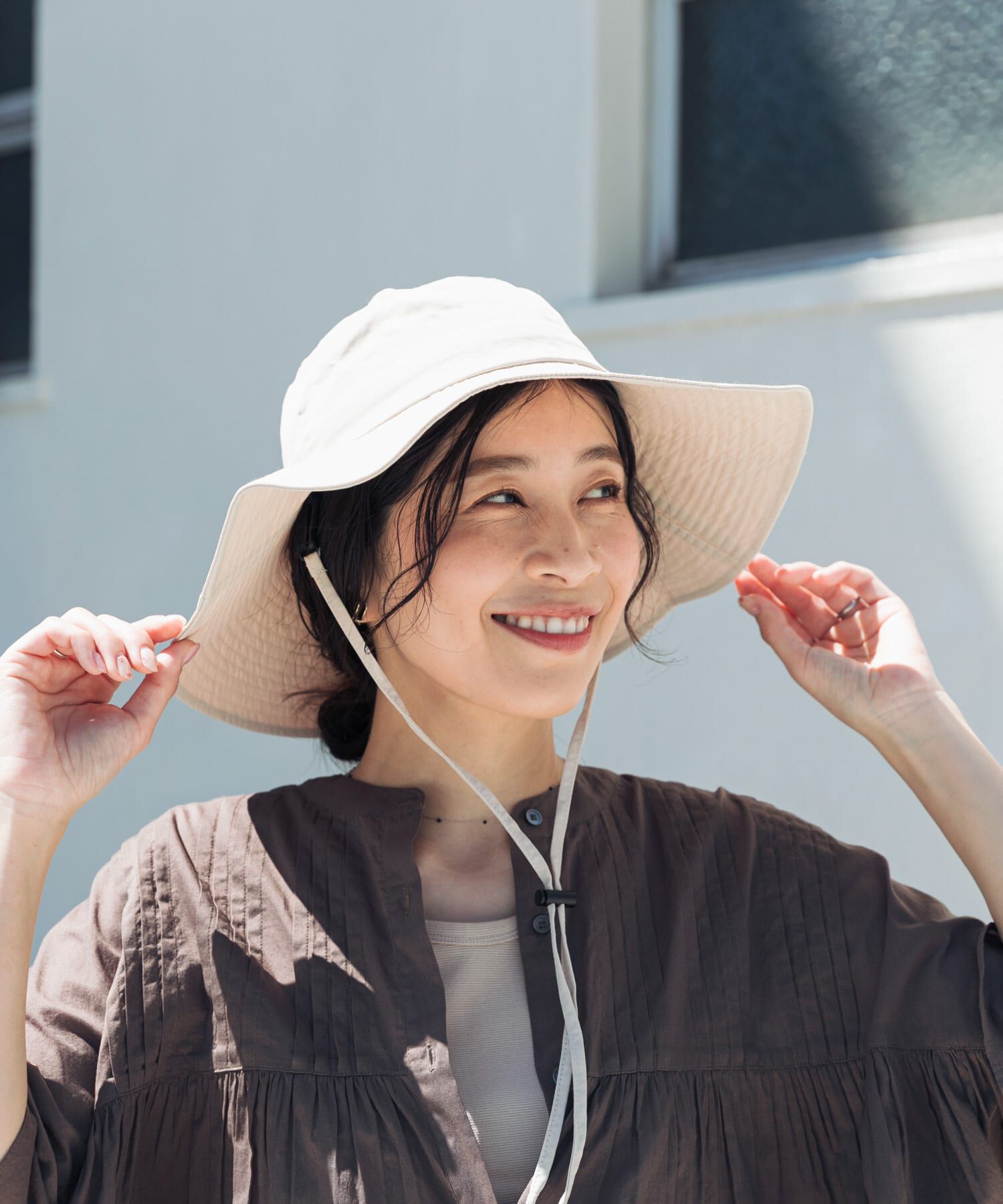URBAN RESEARCH DOORS「ウォッシャブルツバ広ハット」|ハット|ライトベージュ