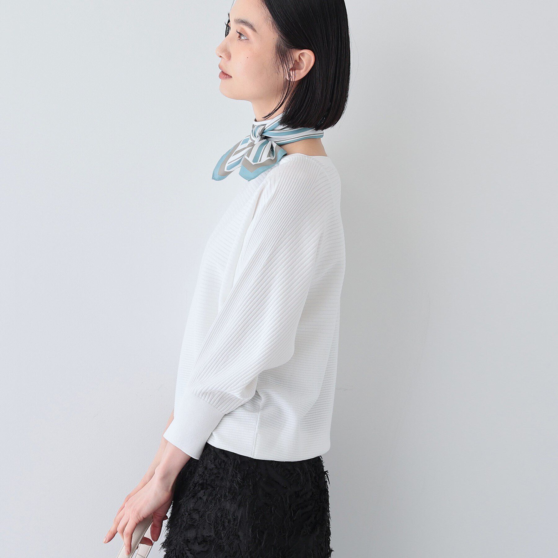 INDIVI「【洗える／無縫製】美シルエット ドルマンスリーブニット」|ニット・セーター|