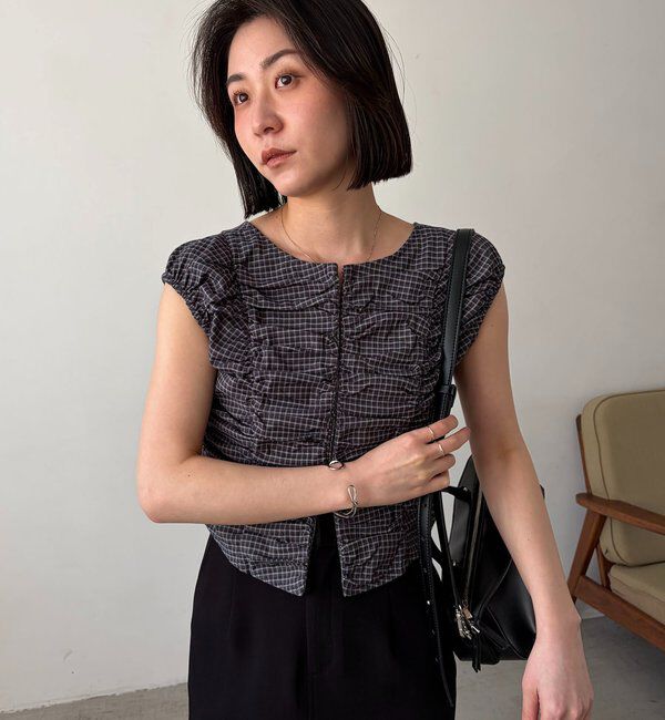  「【洗濯可/着やせ効果◎】チェックギャザーブラウス」|シャツ・ブラウス|