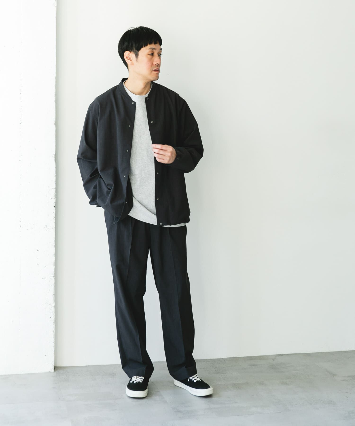 URBAN RESEARCH DOORS「『ｲｰｼﾞｰｹｱ/速乾/UVｶｯﾄ』ｸｲｯｸﾄﾞﾗｲ ﾉｰｶﾗｰﾗｲﾄﾌ  」|ブルゾン・スタジャン|