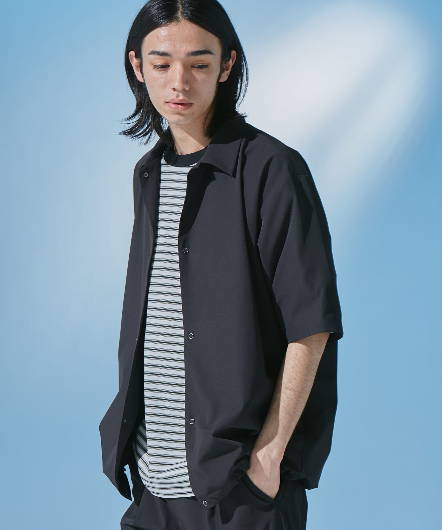 URBAN RESEARCH DOORS「『UR TECH』サマシェア ショートスリーブシャツカーディガン」|カーディガン|ブラック
