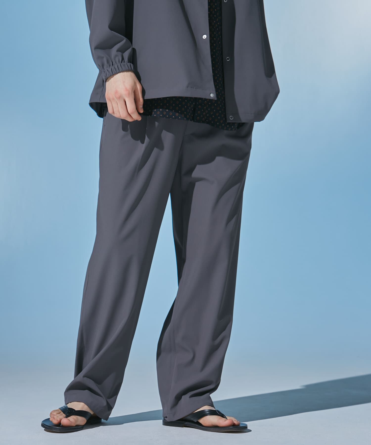 URBAN RESEARCH DOORS「『UR TECH』サマシェア イージートラウザー」|その他|グレー