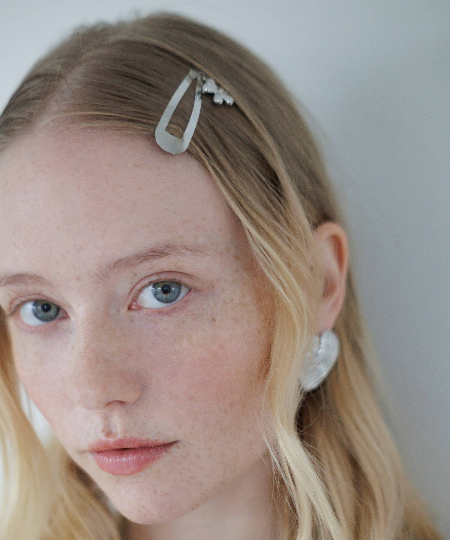 SMELLY「ステンレスフラワーチャームセットヘアピン」|その他|