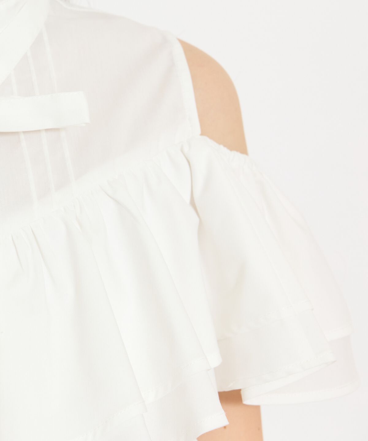 WILLSELECTION「スタンドフリル２WAYスリーブブラウス」|シャツ・ブラウス|