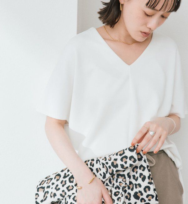  「予約【セットアップ着用可能/接触冷感機能付き】ドレーピーカットソー」|Tシャツ・カットソー|オフホワイト