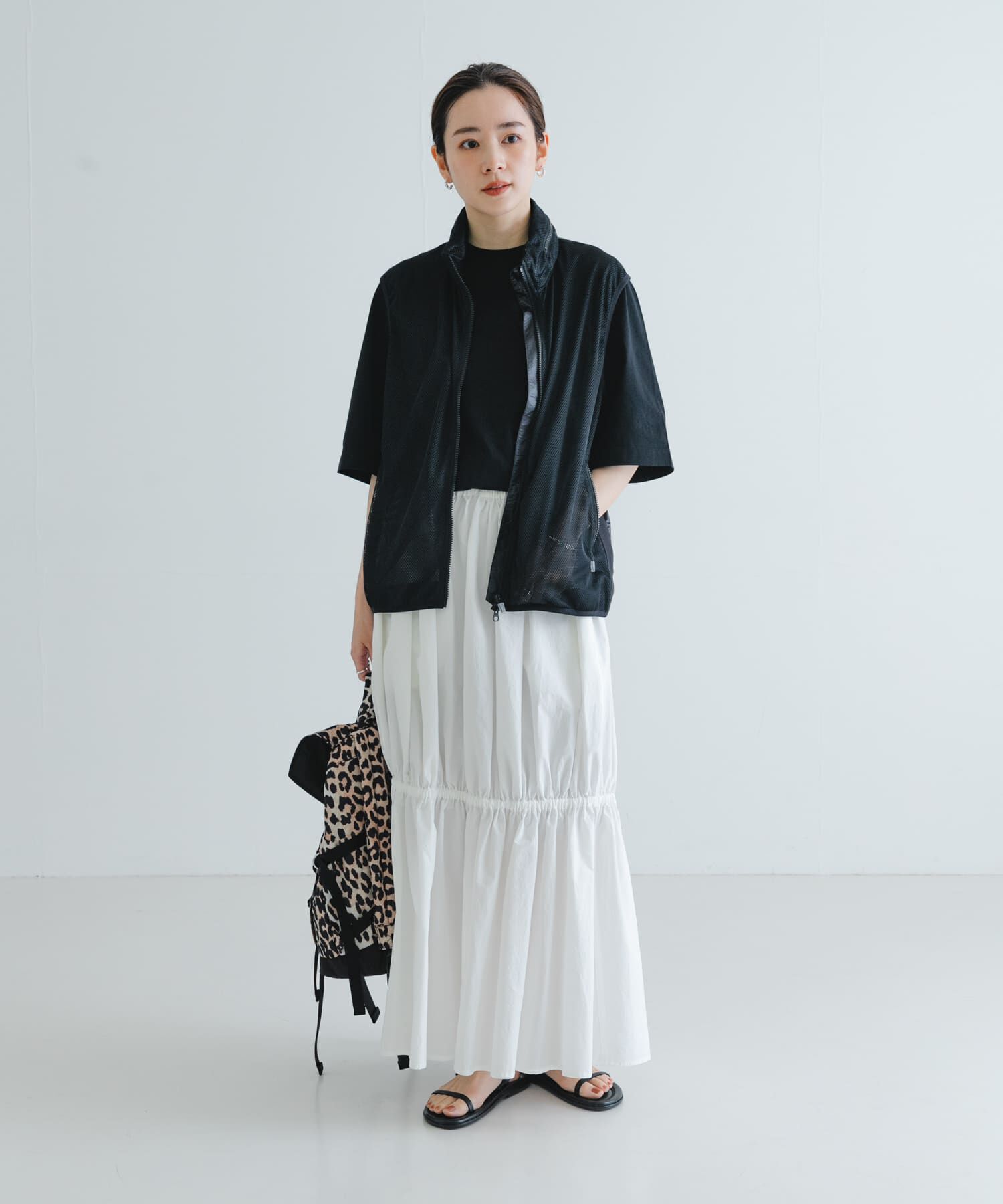 URBAN RESEARCH「MARMOT CAPITAL　PERTEX FLONT MESH VEST」|ノーカラーコート|