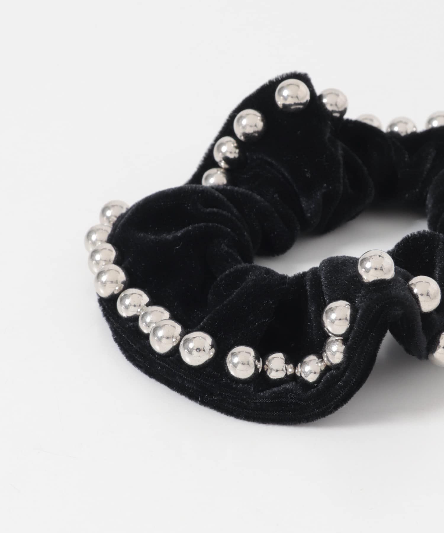 SMELLY「メタルボールベロアシュシュ」|ヘアゴム・シュシュ|