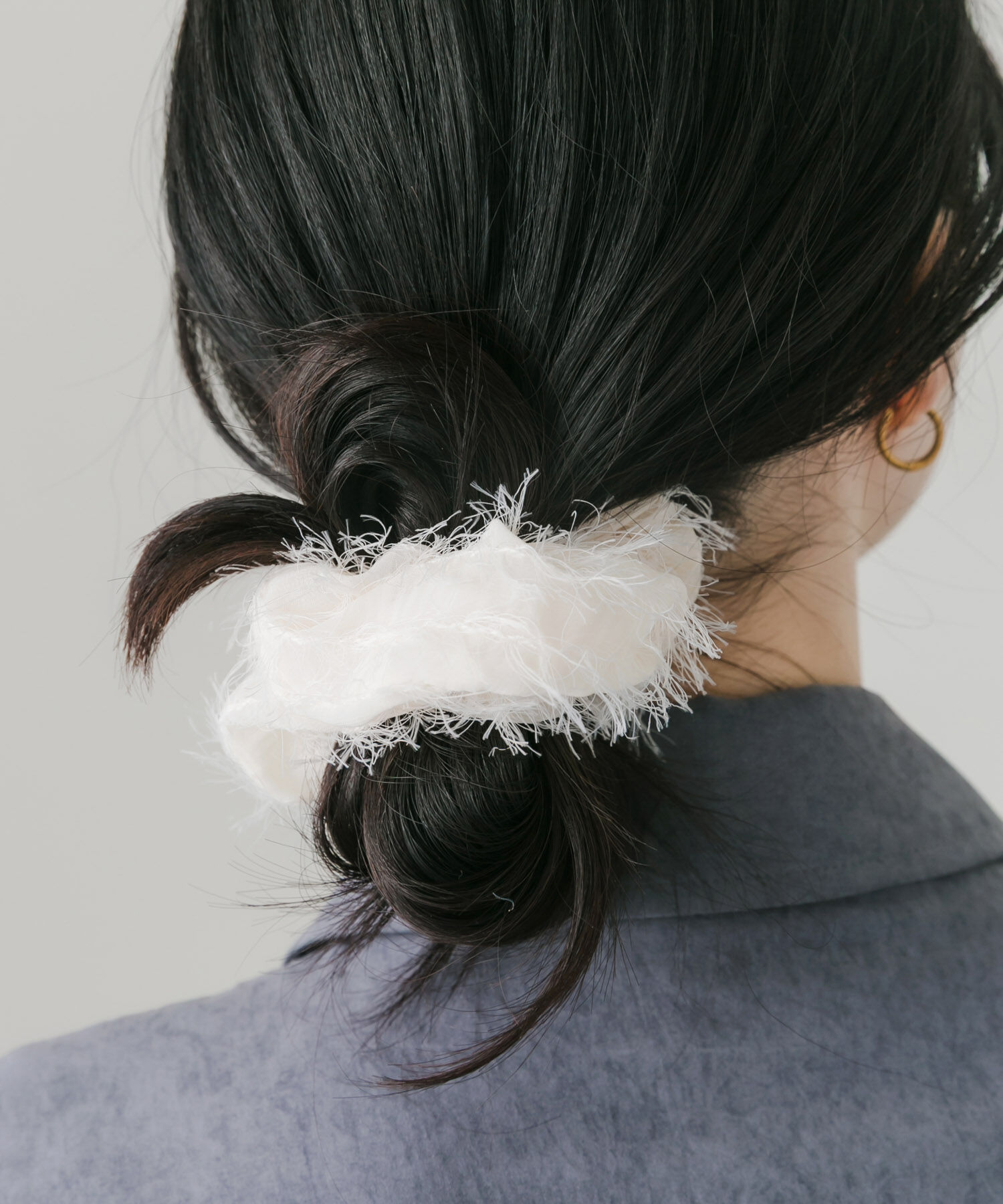 SMELLY「シアーフリンジシュシュ」|ヘアゴム・シュシュ|