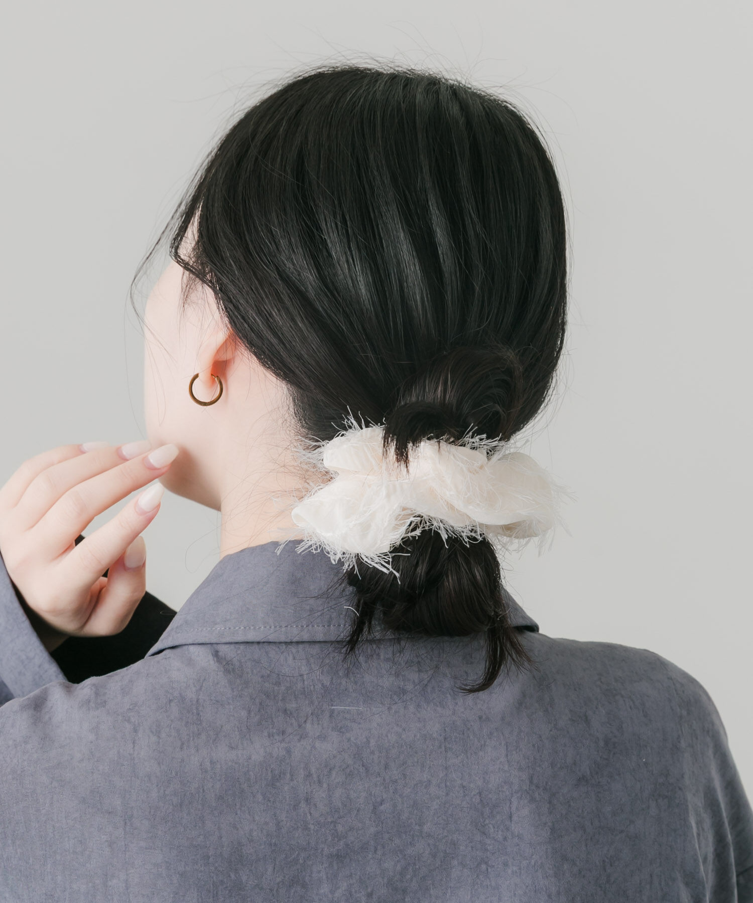 SMELLY「シアーフリンジシュシュ」|ヘアゴム・シュシュ|