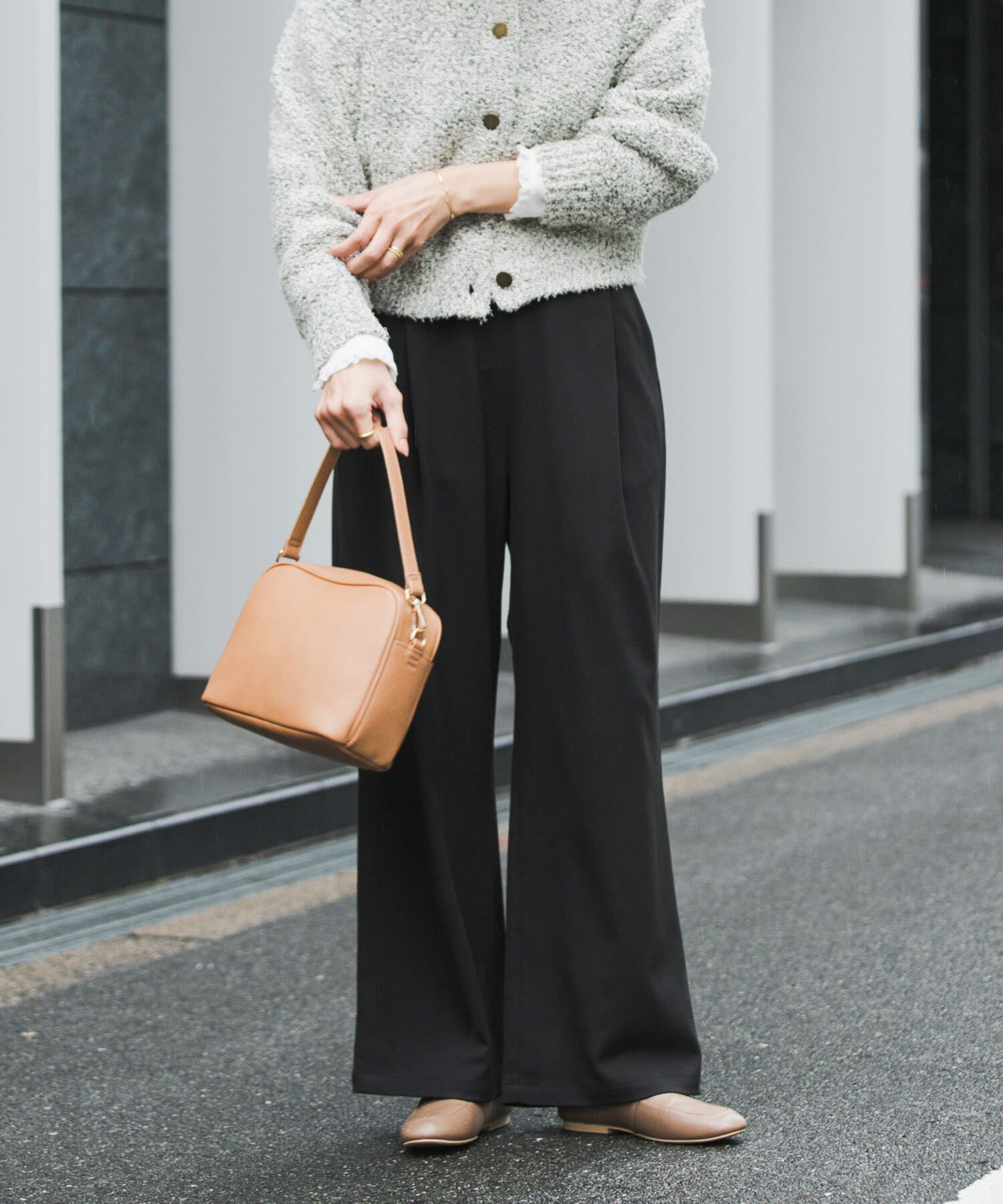 URBAN RESEARCH DOORS「『仁村紗和さん着用』『UR TECH』完声フロントタックイージーパンツ」|その他|ブラック