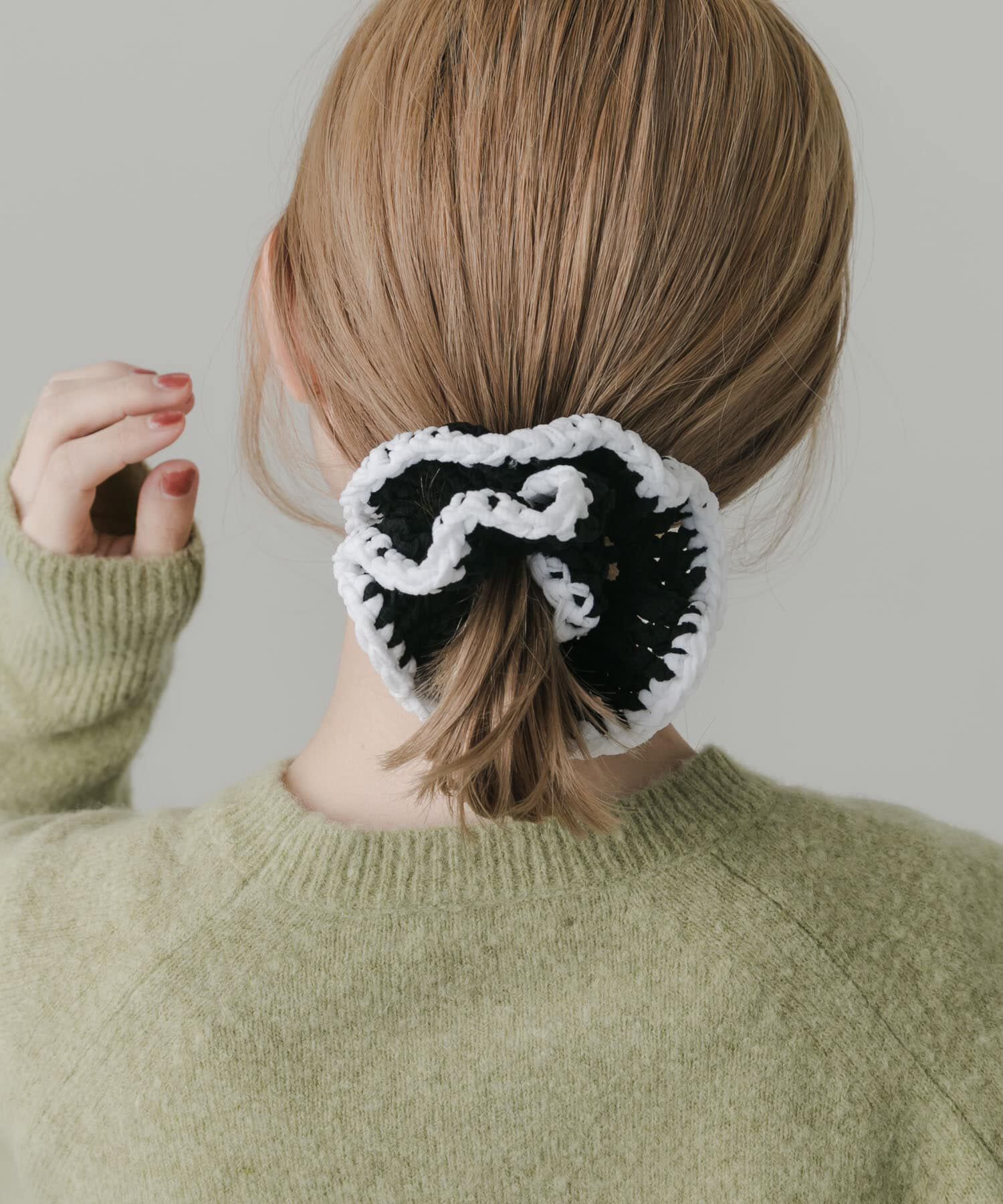 SMELLY「バイカラーニットシュシュ」|ヘアゴム・シュシュ|