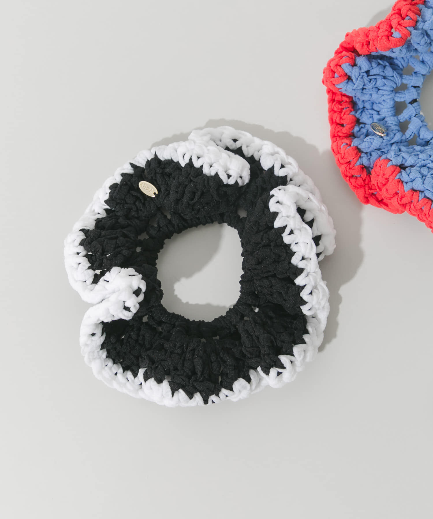 SMELLY「バイカラーニットシュシュ」|ヘアゴム・シュシュ|