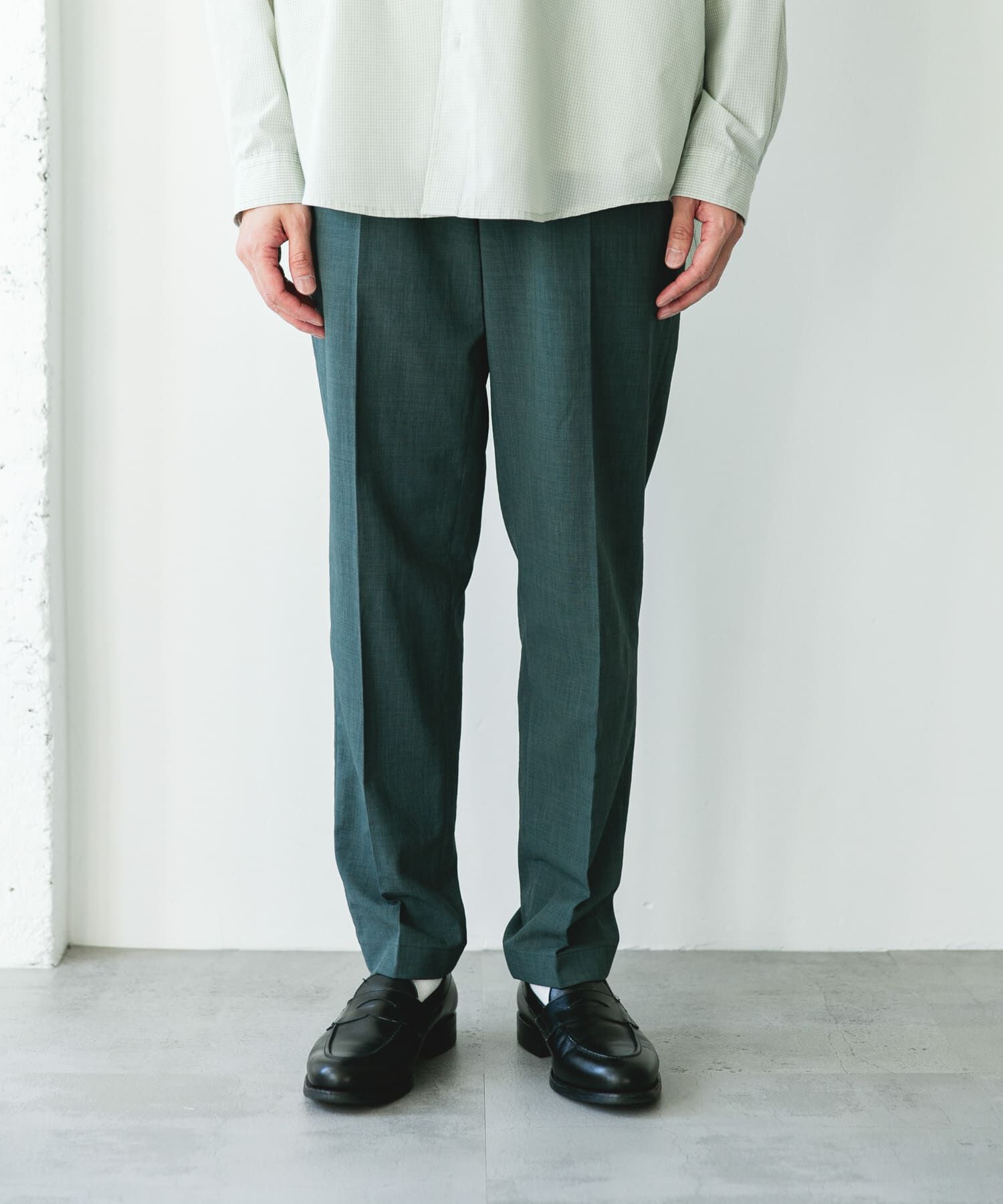 URBAN RESEARCH DOORS「『イージーケア/速乾/UVカット』クイックドライ テーパードトラウザー」|その他|