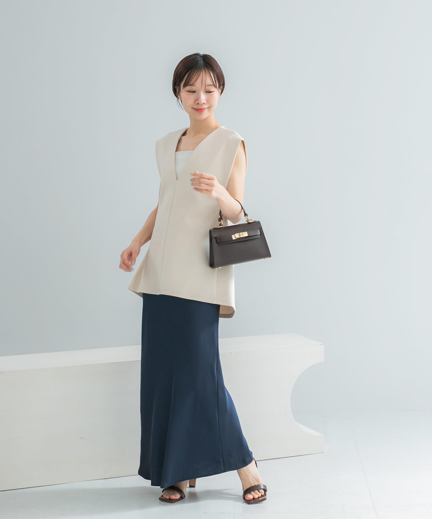 URBAN RESEARCH ROSSO「Vネックポンチベスト」|ベスト・ジレ|