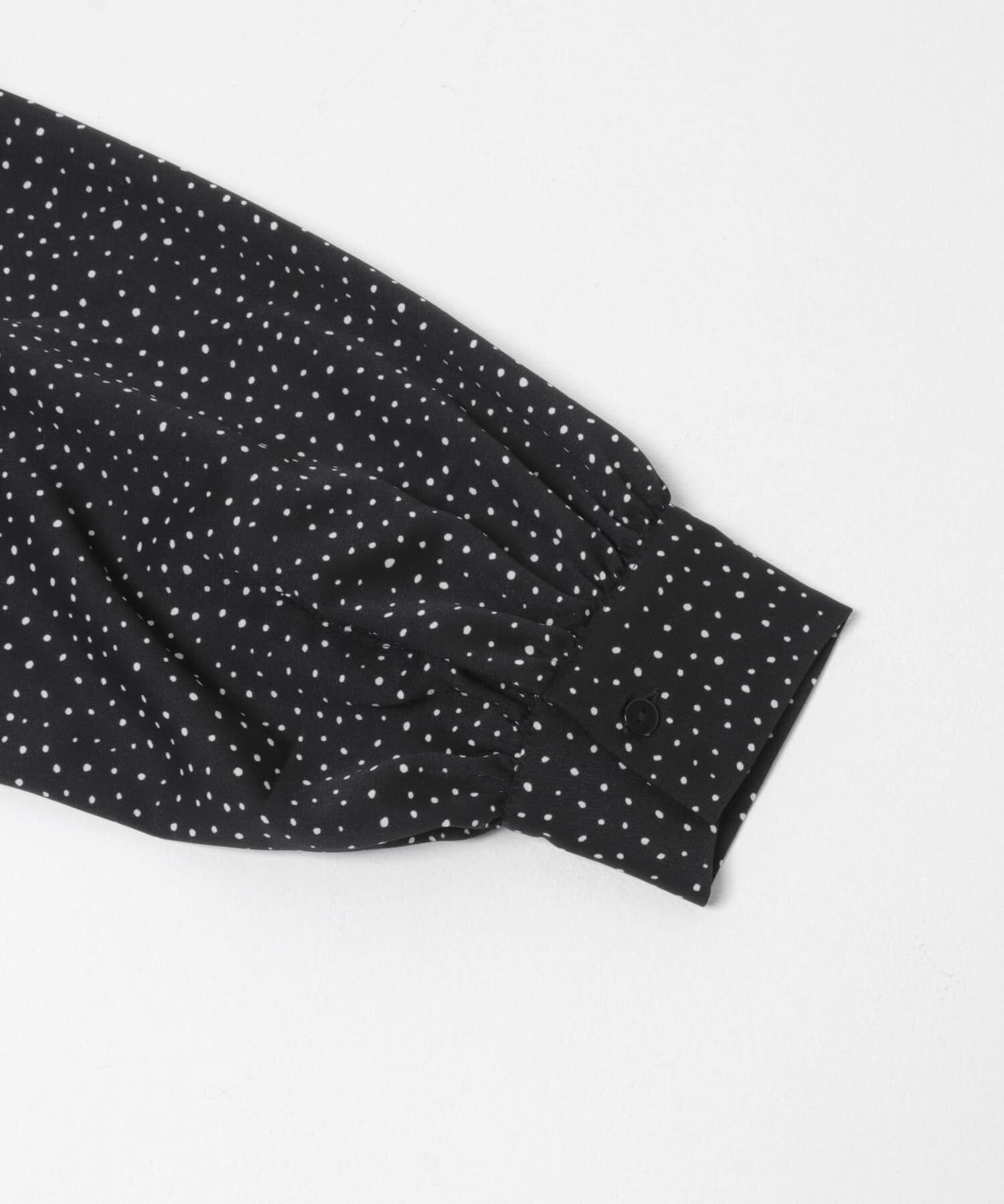 URBAN RESEARCH DOORS「ドットギャザーブラウス」|シャツ・ブラウス|