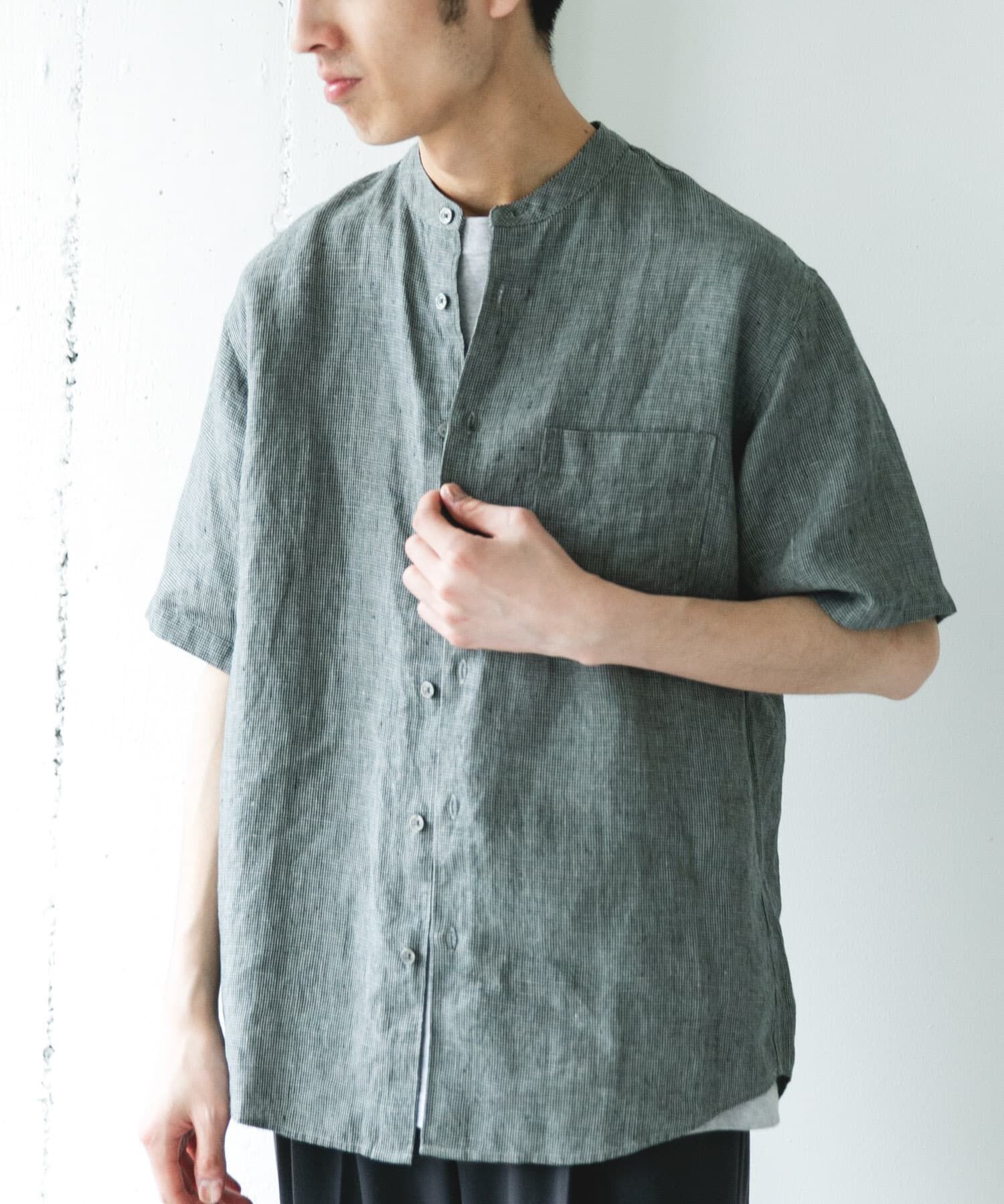 URBAN RESEARCH DOORS「シルケットリネン バンドカラーショートスリーブシャツ」|シャツ・ブラウス|