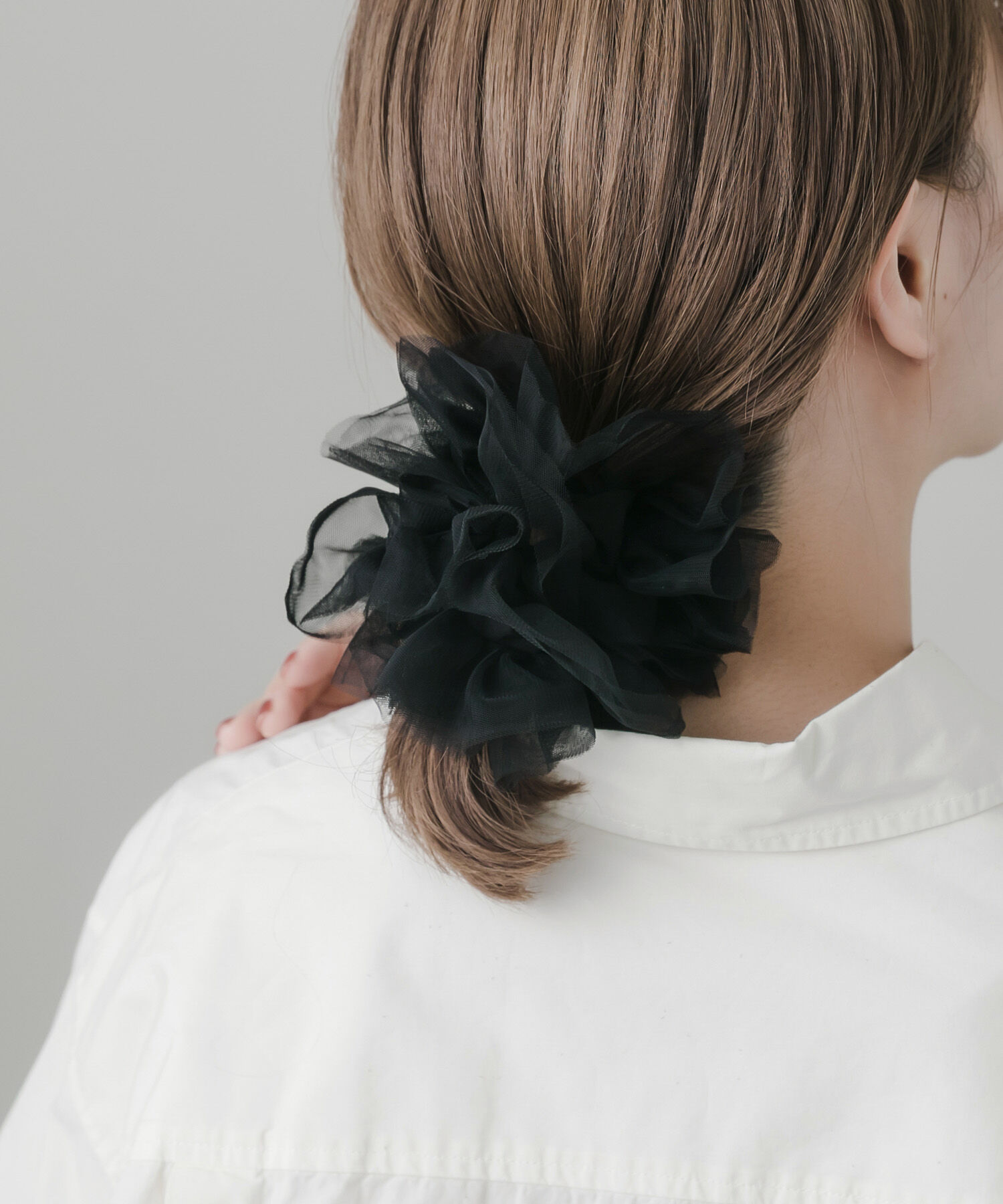 SMELLY「シアーフリルボリュームシュシュ」|ヘアゴム・シュシュ|