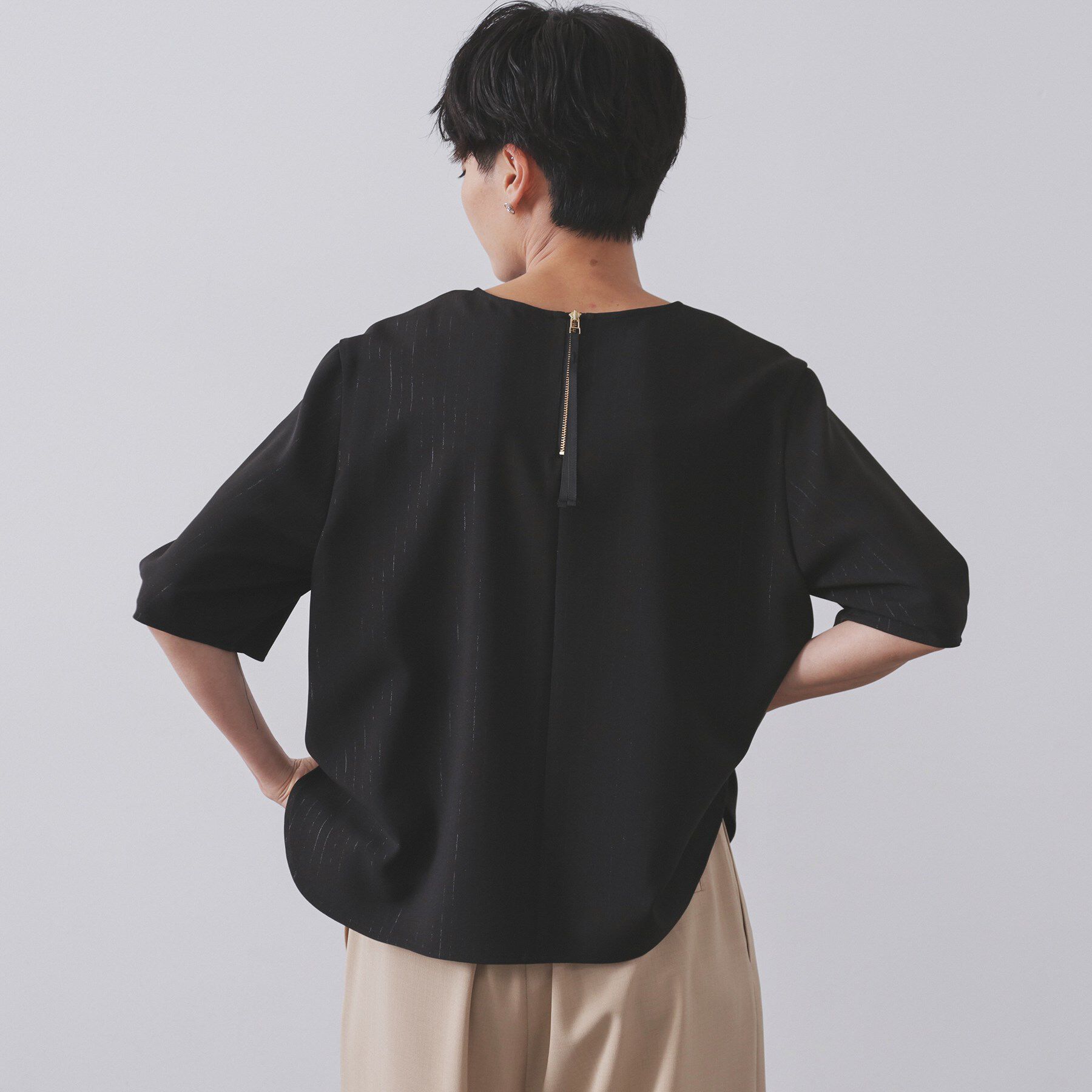 OPAQUE.CLIP「ラメストライプタックスリーブブラウス/セットアップ可【洗濯機洗い可/防シワ/吸水速乾】」|シャツ・ブラウス|