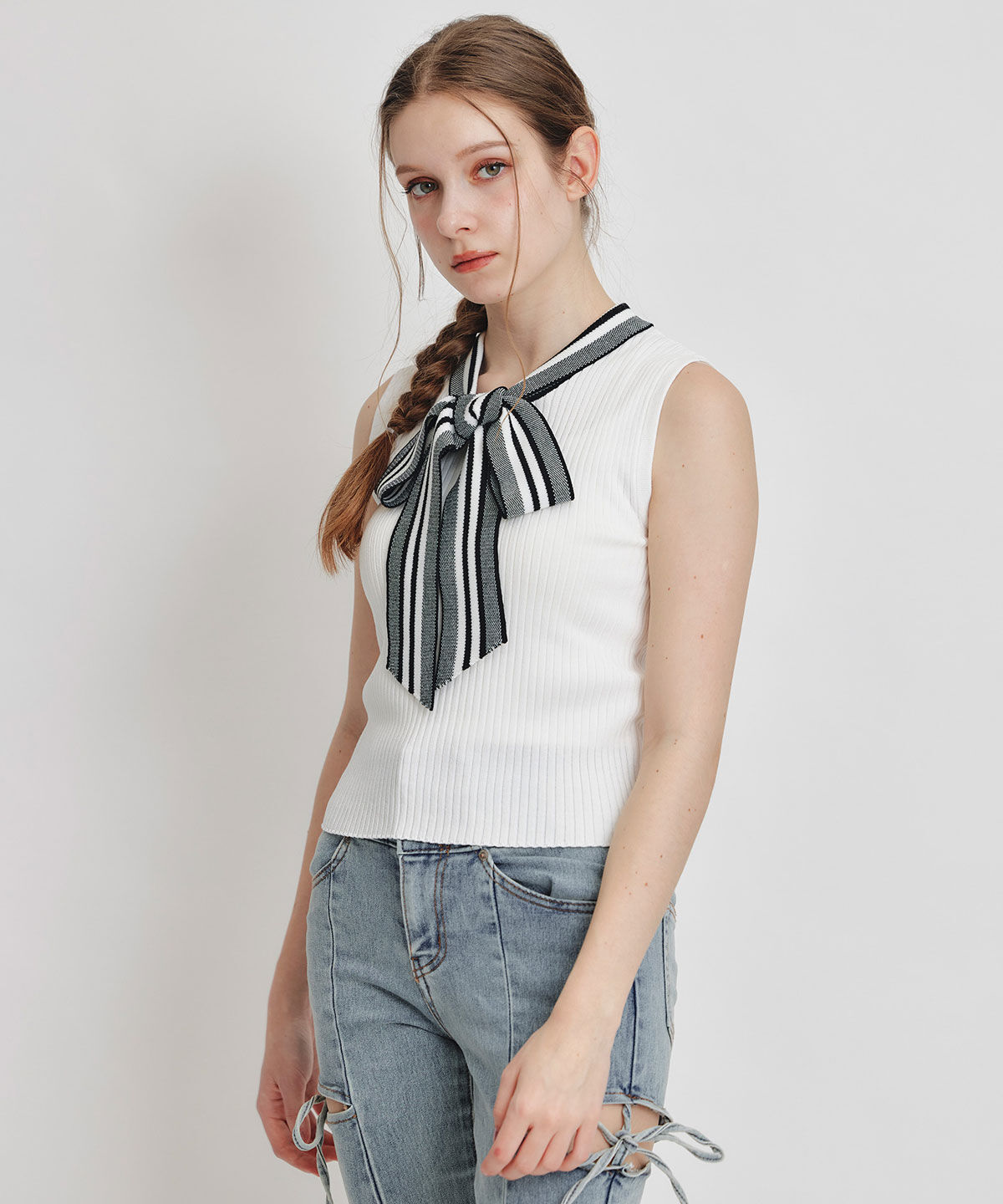 REDYAZEL「ストライプリボンタイリブニットノースリーブ」|ニット・セーター|