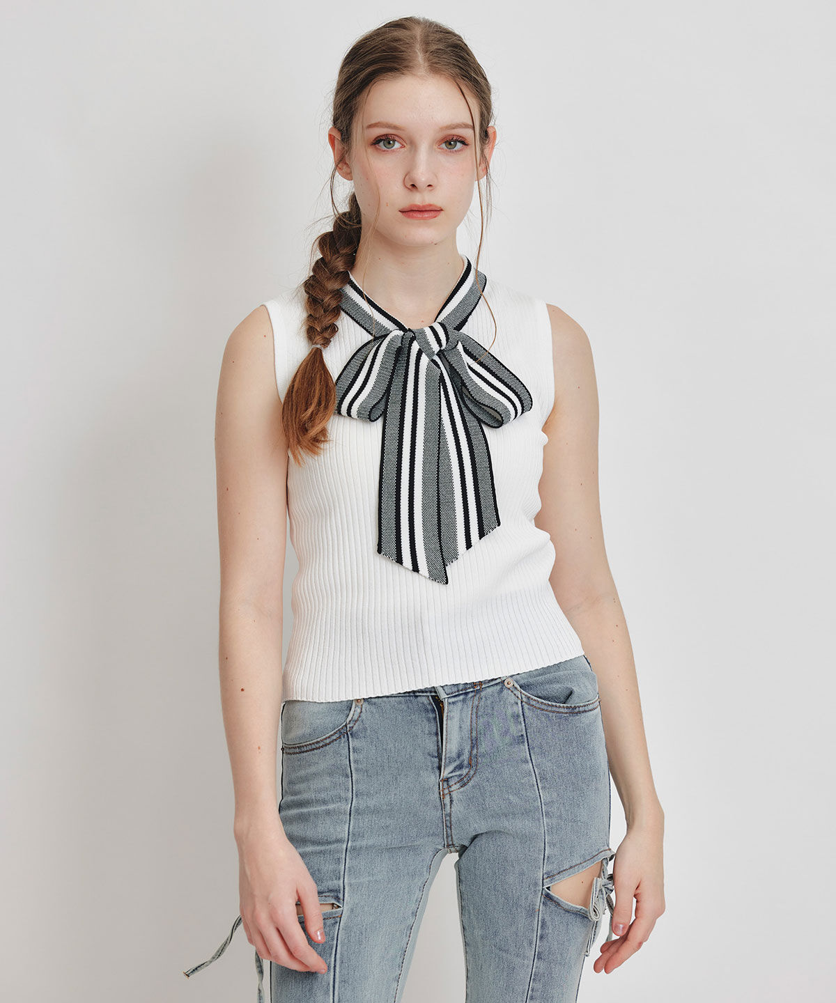 REDYAZEL「ストライプリボンタイリブニットノースリーブ」|ニット・セーター|