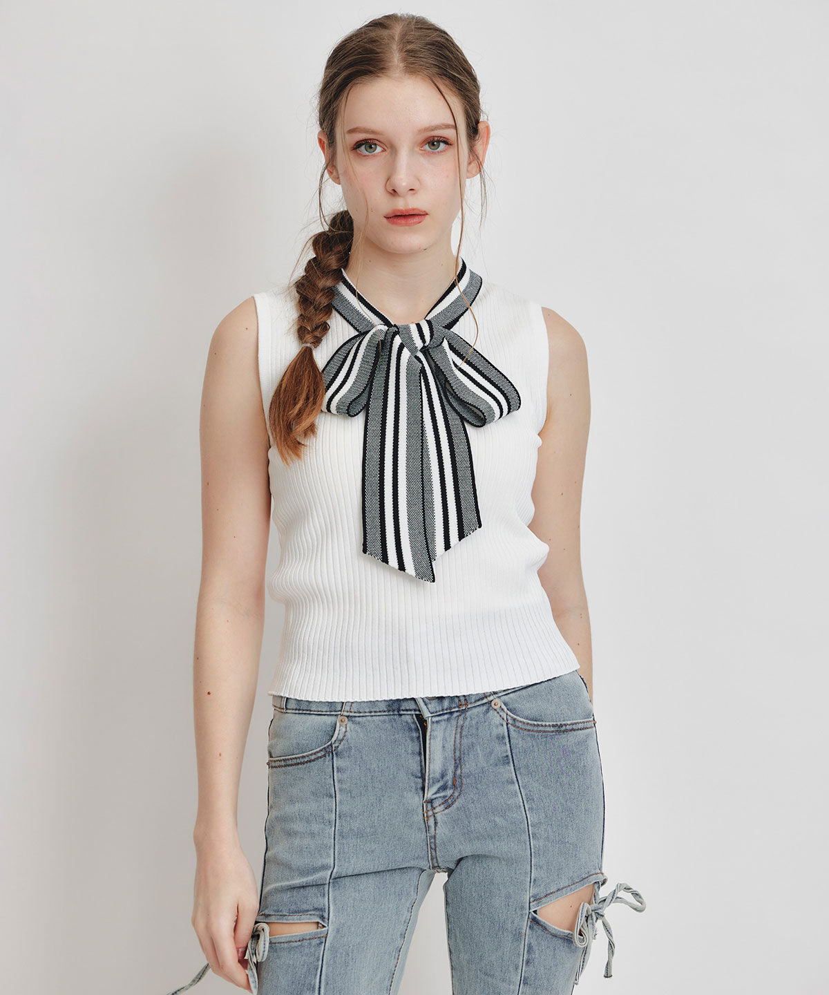 REDYAZEL「ストライプリボンタイリブニットノースリーブ」|ニット・セーター|
