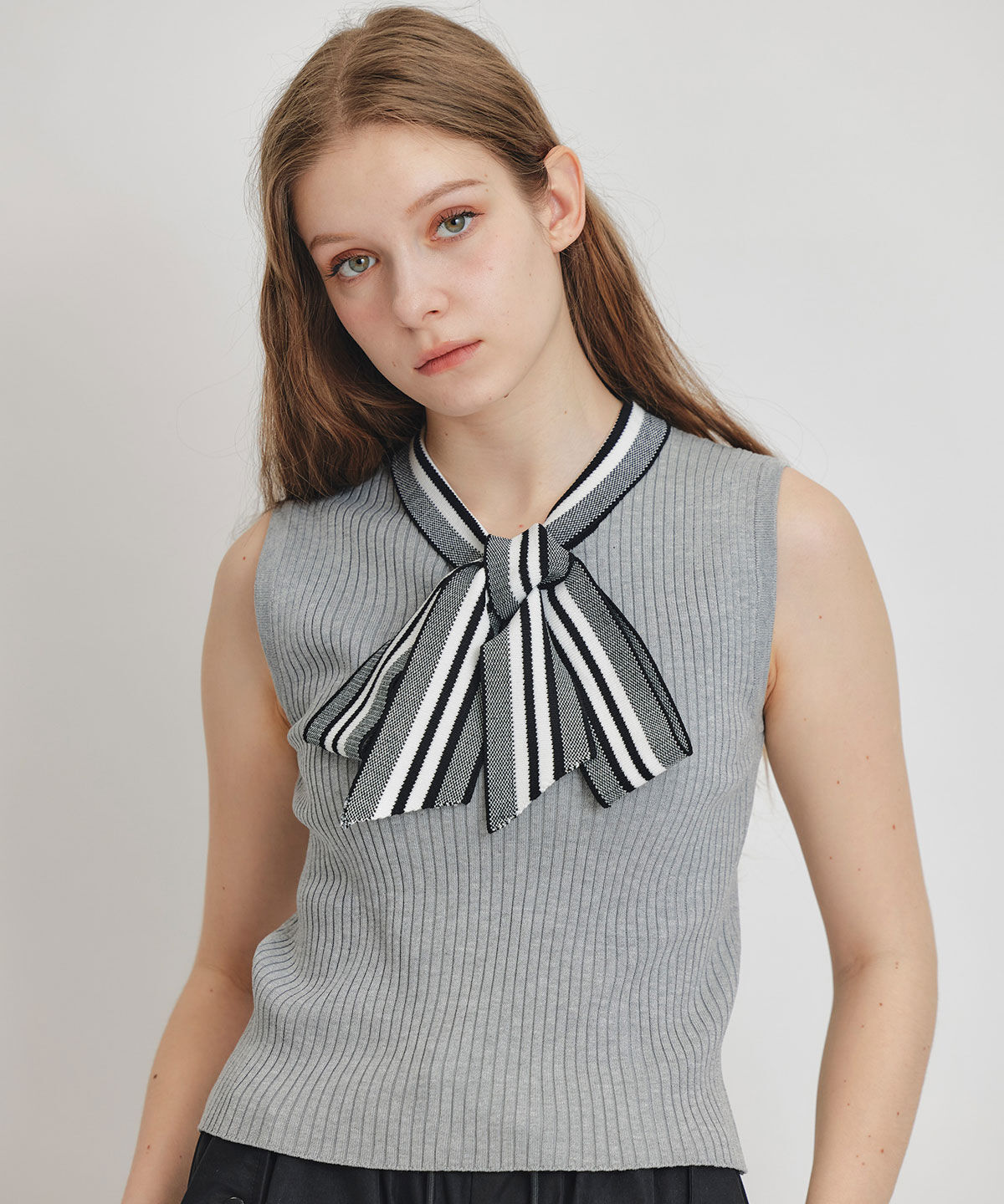 REDYAZEL「ストライプリボンタイリブニットノースリーブ」|ニット・セーター|ライトグレー