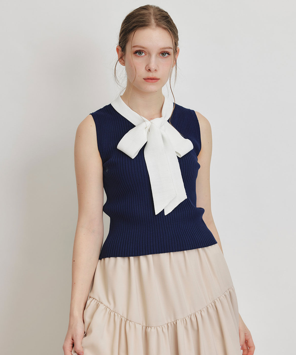 REDYAZEL「ストライプリボンタイリブニットノースリーブ」|ニット・セーター|