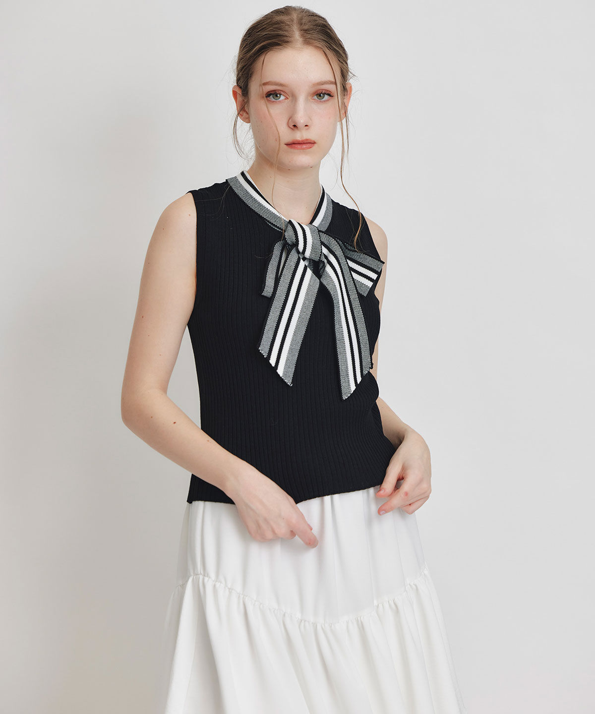 REDYAZEL「ストライプリボンタイリブニットノースリーブ」|ニット・セーター|