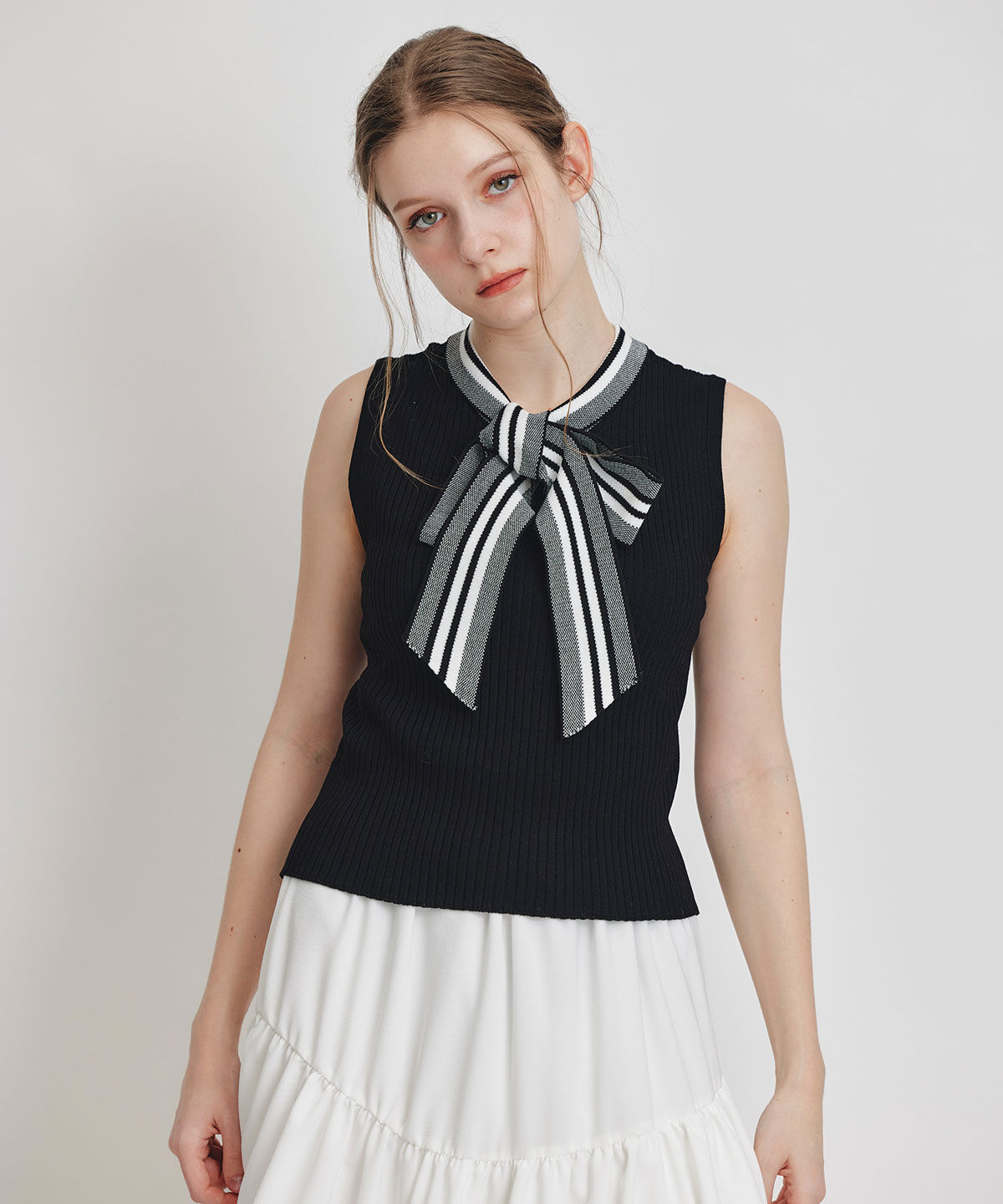 REDYAZEL「ストライプリボンタイリブニットノースリーブ」|ニット・セーター|