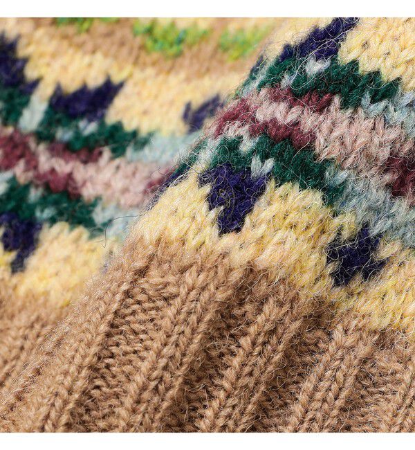BEAMS PLUS「【別注】Jamieson&rsquo;s / Fairsile V-Neck Knit Vest」|ニット・セーター|