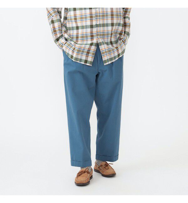 BEAMS PLUS「バイオウォッシュ 2プリーツ トラウザーズ」|チノ|