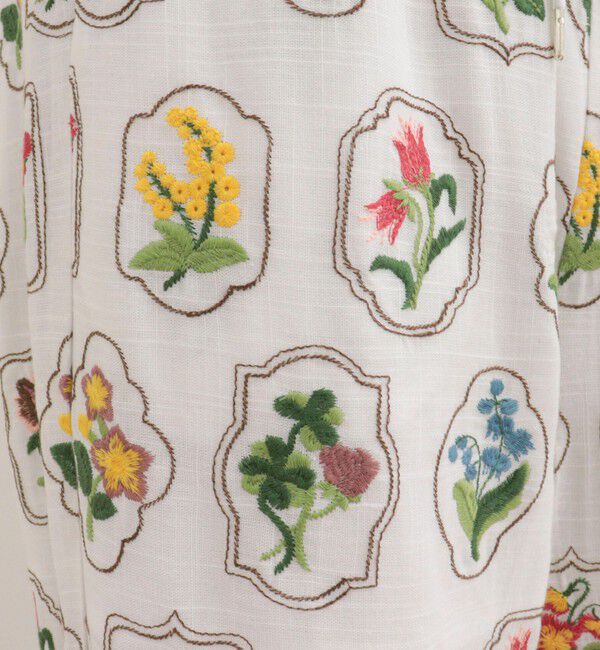 fredy emue「エンブロイダリーギャザーパンツ」|チノ|