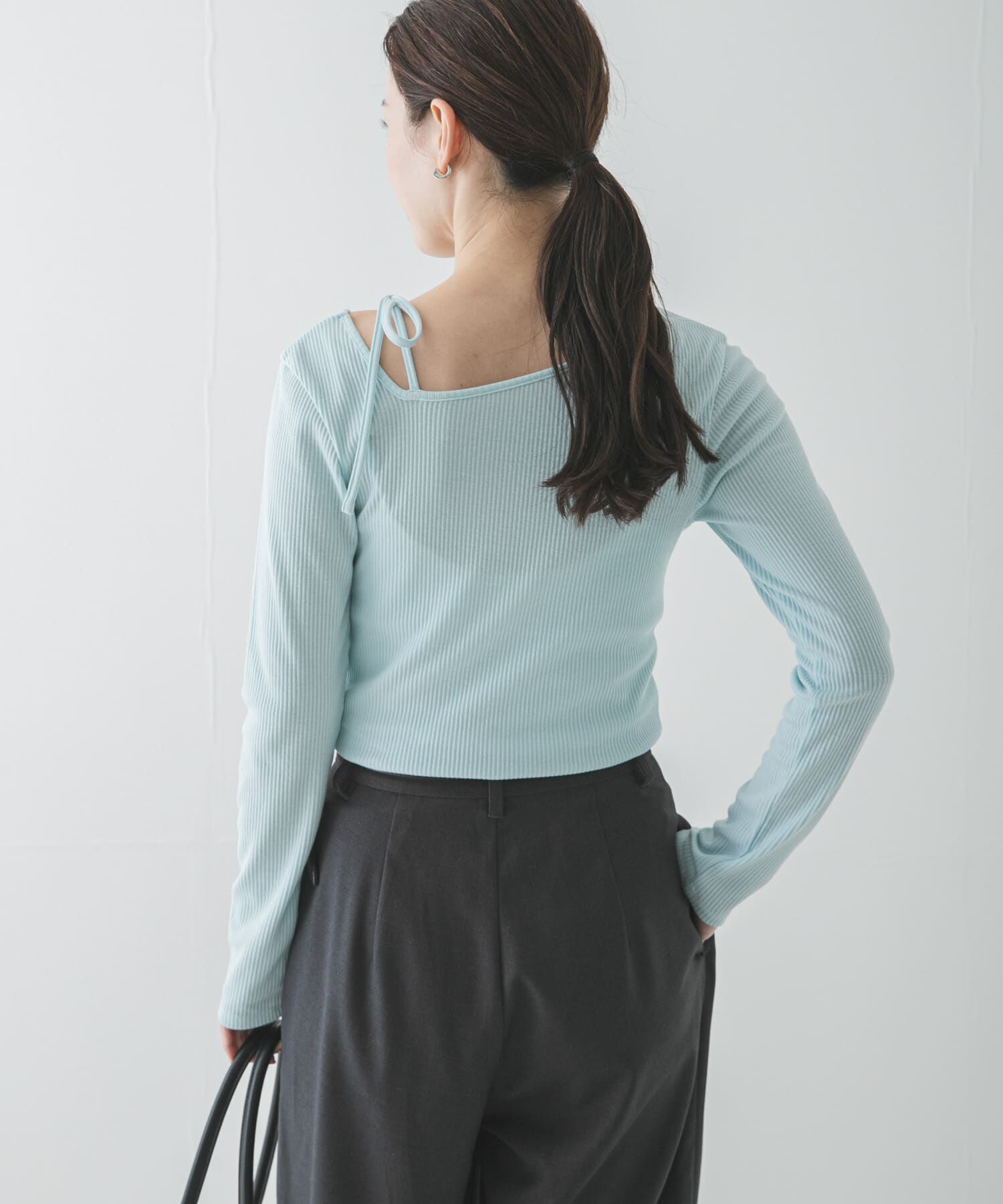 URBAN RESEARCH「カットアウトリボントップス」|Tシャツ・カットソー|