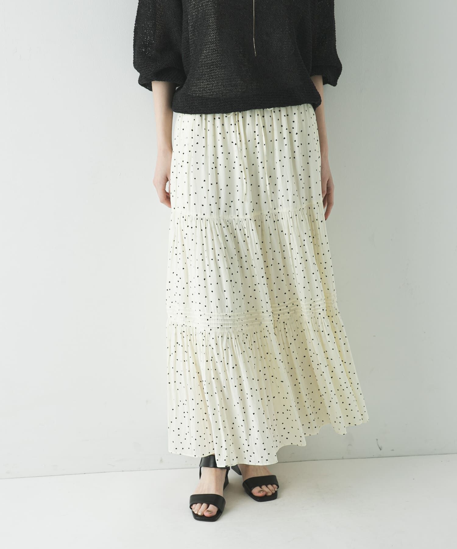 URBAN RESEARCH「ギャザーティアードドットスカート」|スカート|