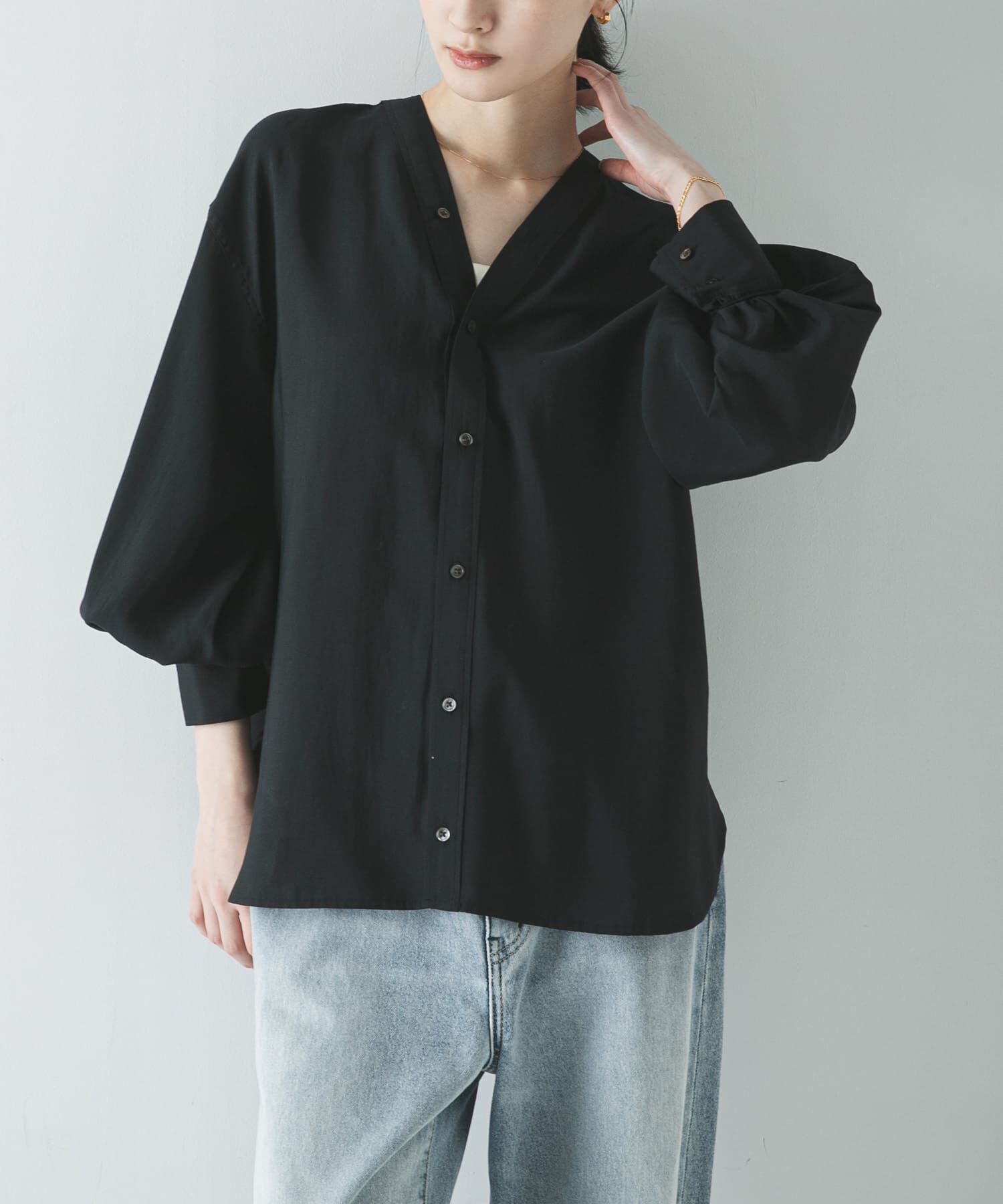URBAN RESEARCH「ブロードカラーレスブラウス」|シャツ・ブラウス|