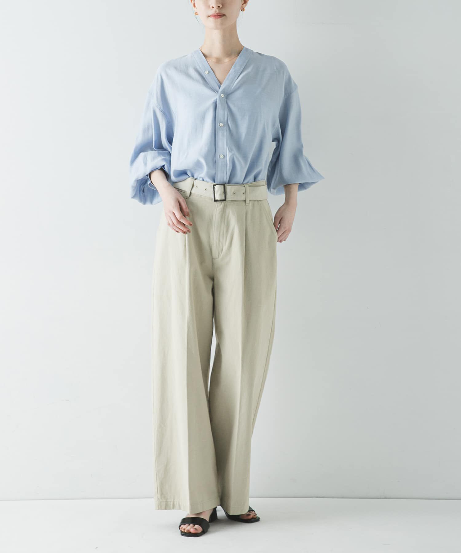 URBAN RESEARCH「ブロードカラーレスブラウス」|シャツ・ブラウス|