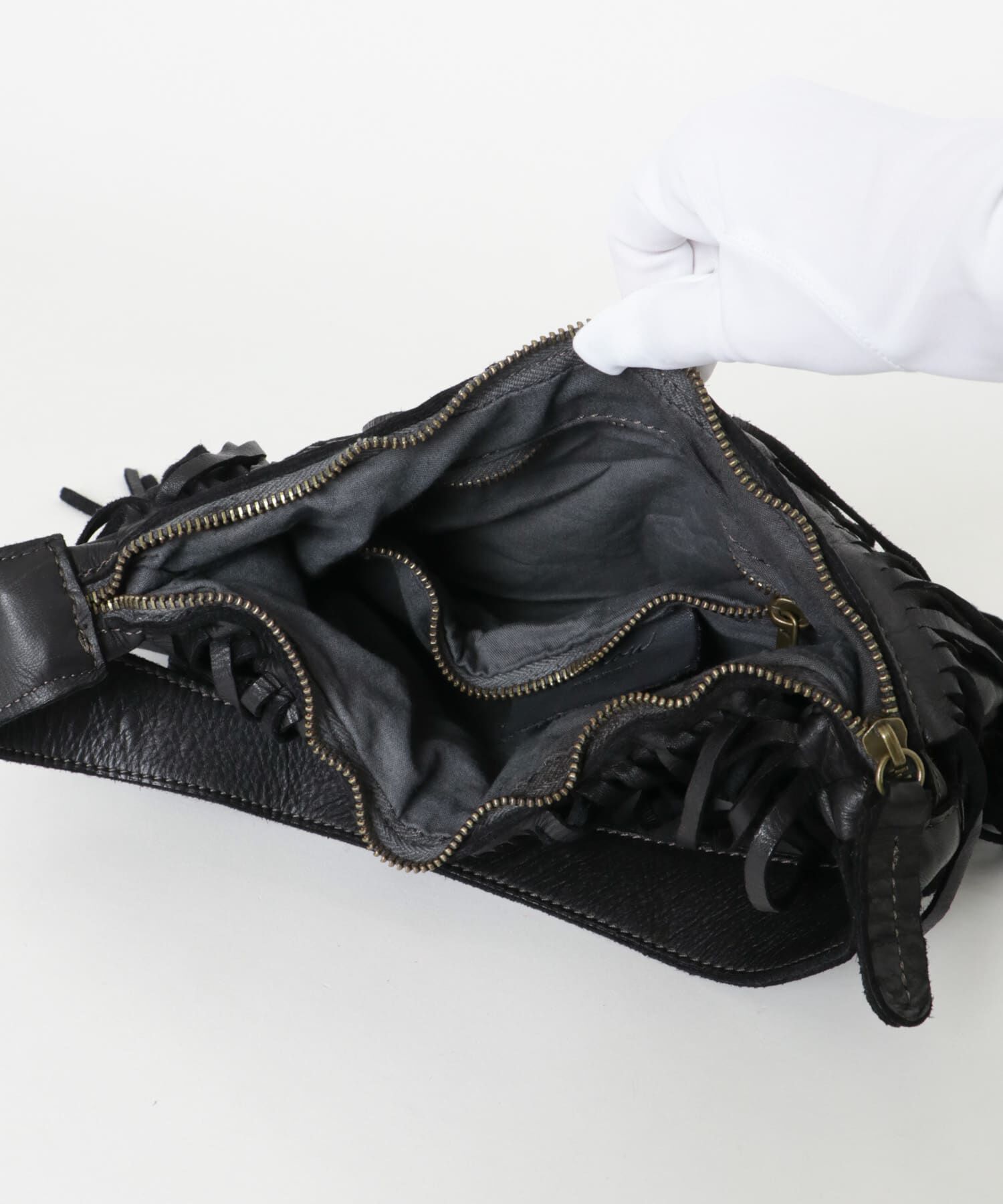 URBAN RESEARCH「レザーフリンジハンドバッグ」|ハンドバッグ|